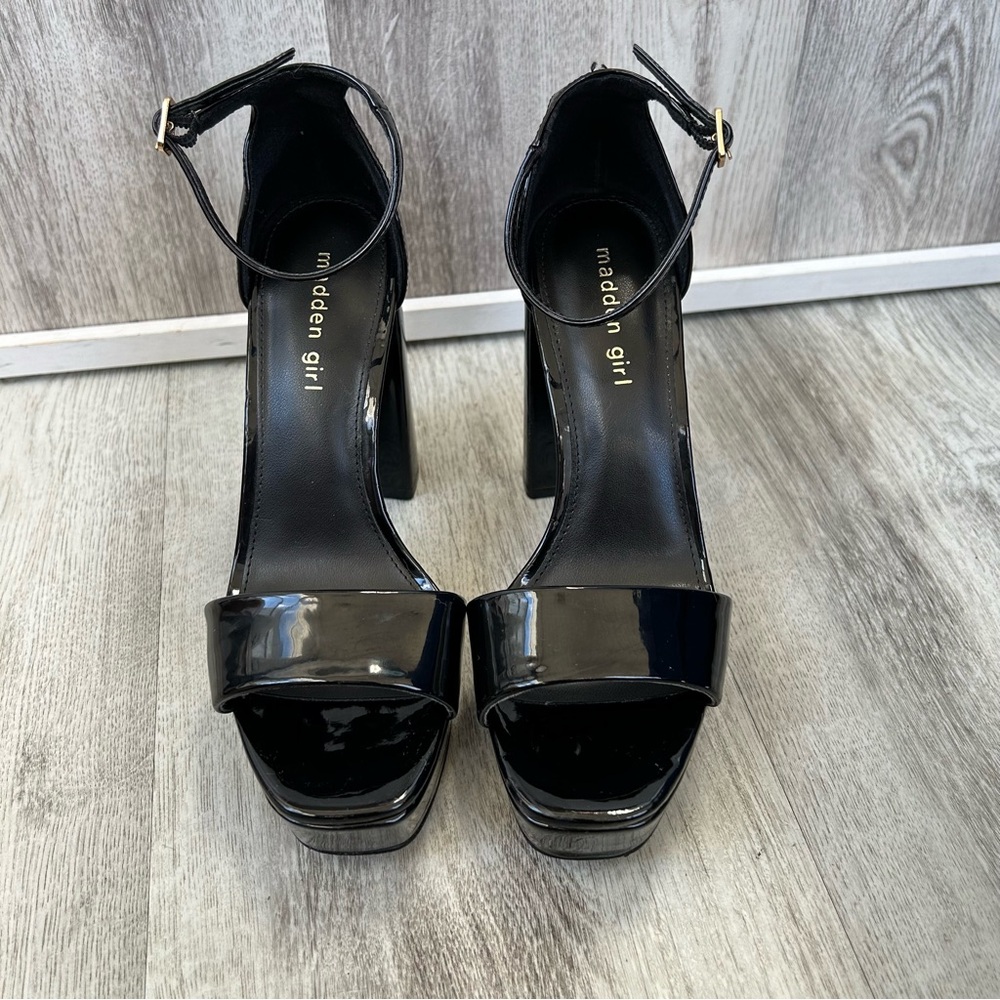 Madden Girl Platform Omega 6 Inch Block Heel Womens 8.5 Black Patent Baddie Club - Picture 3 of 12